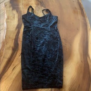 Black Kendall and Kylie dress